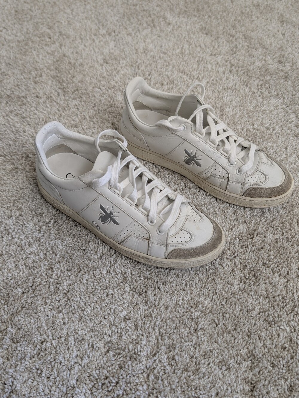 Christian Dior D-Bee Low-Top White Leather Sneakers - 35